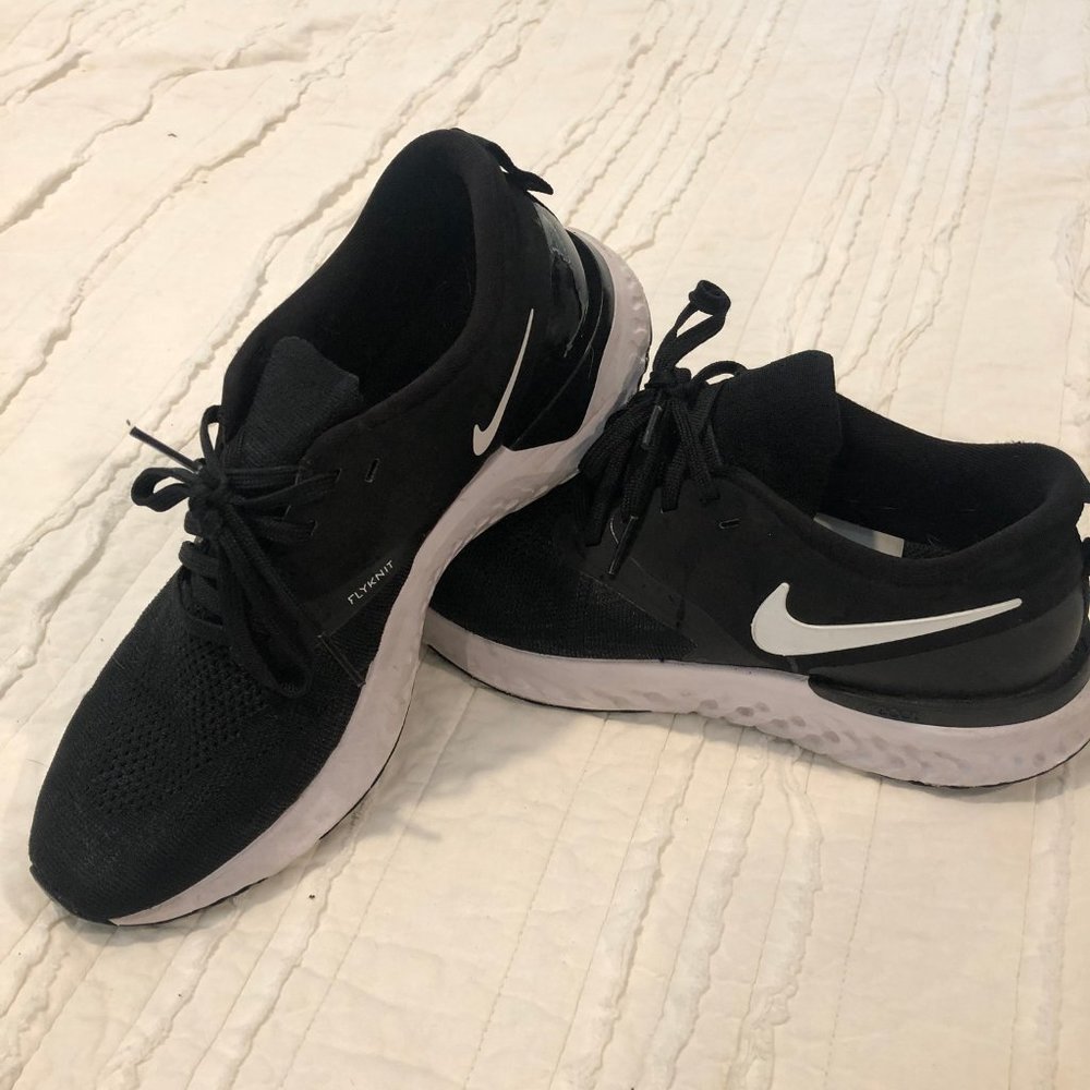 Nike Odyssey React Flyknit 2